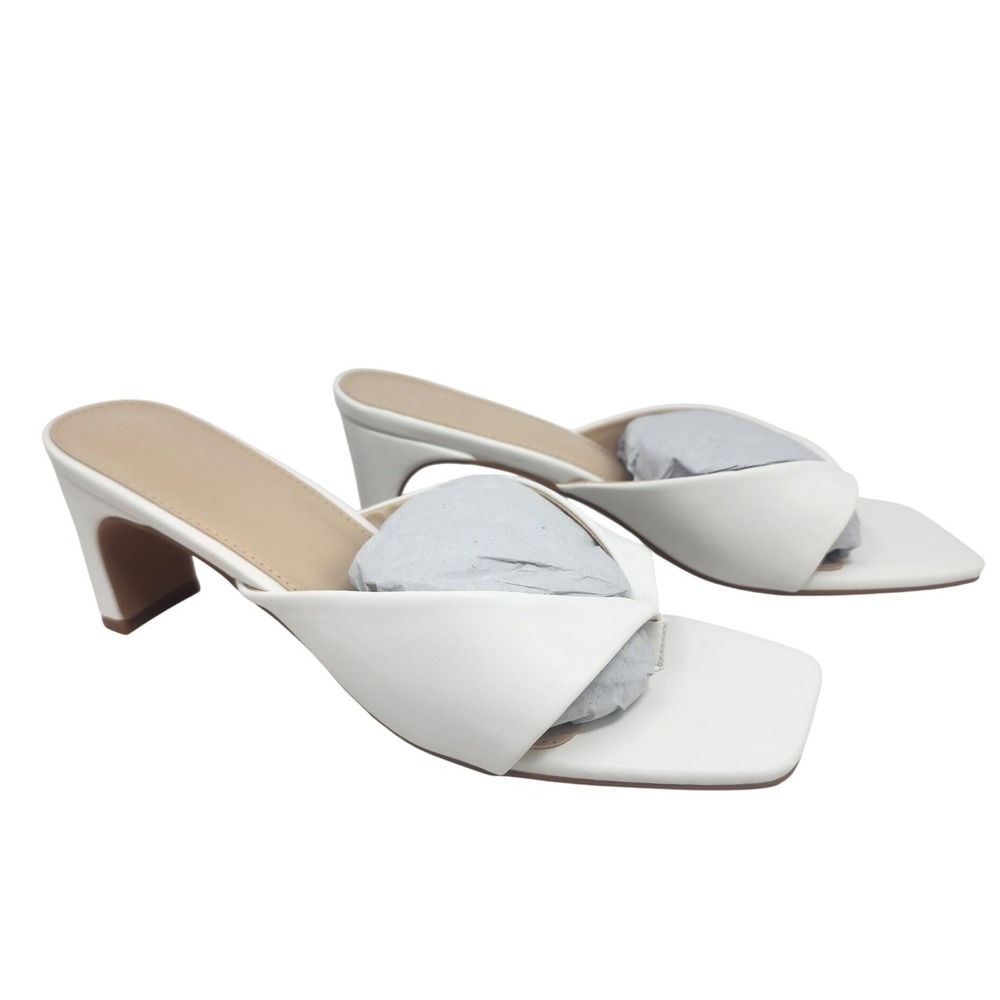 Womens White Square Toe Thong Block Heeled‎ Sandals Size 10 Minimalist Mule NEW